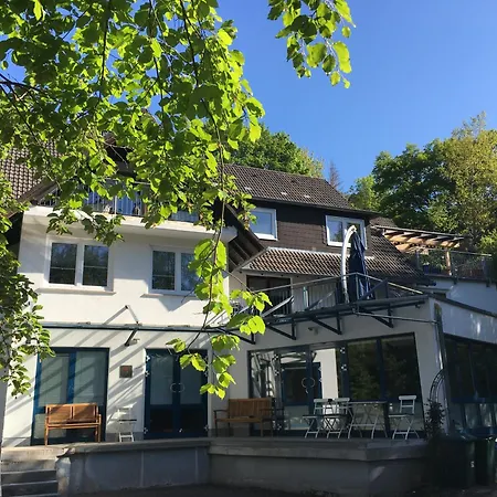 Grosse Zwischen Kassel Und Goettingen Auf Dem Land *